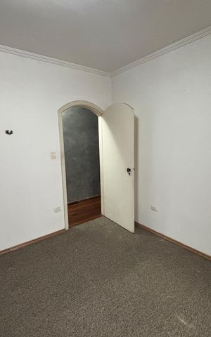 Casa para alugar com 240m², 2 quartos e 2 vagas Casa para alugar com 240m², 2 quartos e 2 vagasQuarto