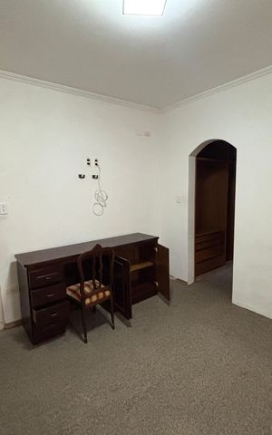 Casa para alugar com 240m², 2 quartos e 2 vagas Casa para alugar com 240m², 2 quartos e 2 vagasSuite