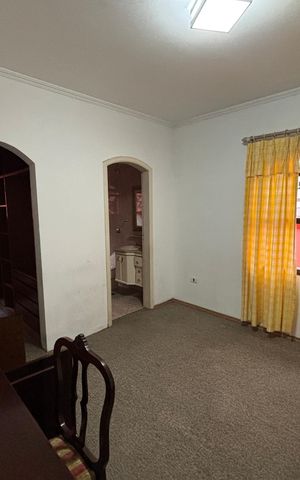 Casa para alugar com 240m², 2 quartos e 2 vagas Casa para alugar com 240m², 2 quartos e 2 vagasSuite