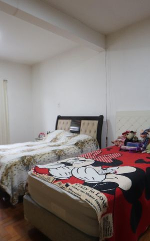 Casa à venda com 225m², 2 quartos e 1 vagaQuarto 1 - Casa 1