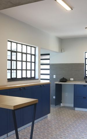 Casa à venda com 218m², 3 quartos e 2 vagasCozinha