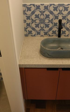 Casa à venda com 218m², 3 quartos e 2 vagasBanheiro 1