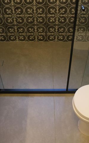 Casa à venda com 218m², 3 quartos e 2 vagasBanheiro 3