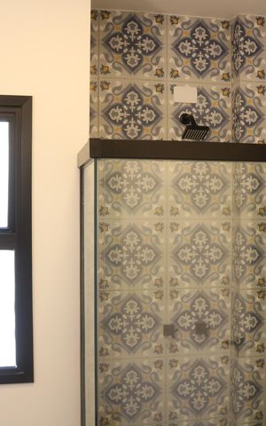 Casa à venda com 218m², 3 quartos e 2 vagasBanheiro 2