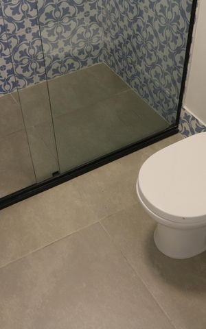 Casa à venda com 218m², 3 quartos e 2 vagasBanheiro 1