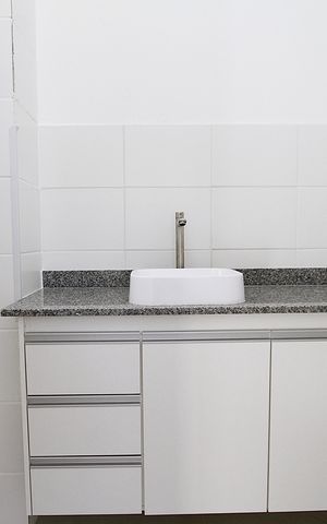 Apartamento à venda com 68m², 3 quartos e 2 vagasBanheiro da Suíte