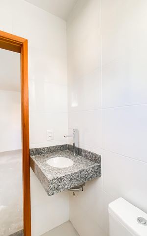 Apartamento à venda com 72m², 2 quartos e 1 vaga Apartamento à venda com 72m², 2 quartos e 1 vagaBanheiro da Suíte 2