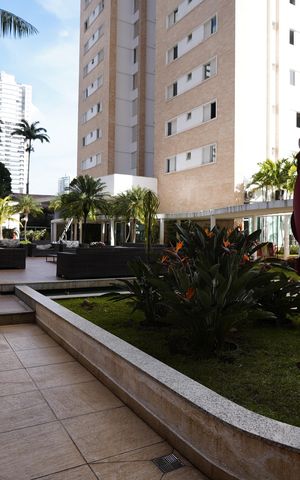 Apartamento à venda com 144m², 4 quartos e 2 vagas