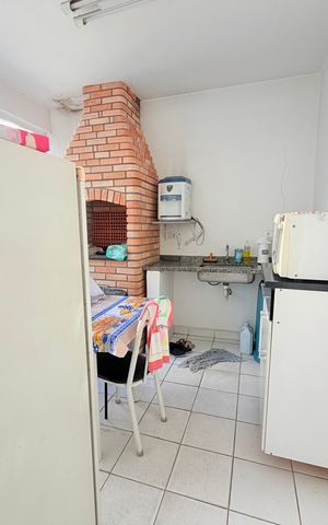 Casa para alugar com 320m², 4 quartos e 6 vagas Casa para alugar com 320m², 4 quartos e 6 vagasCozinha