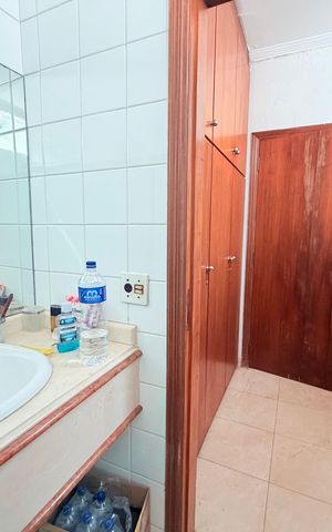 Casa para alugar com 320m², 4 quartos e 6 vagas Casa para alugar com 320m², 4 quartos e 6 vagasBanheiro