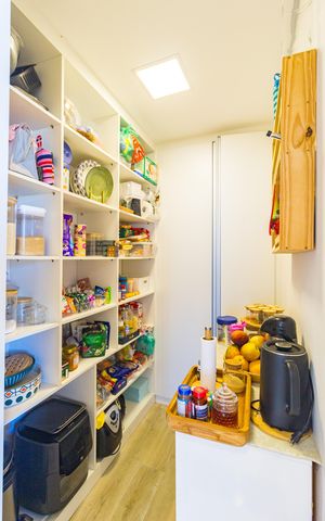 Apartamento à venda com 103m², 2 quartos e 1 vaga Apartamento à venda com 103m², 2 quartos e 1 vagaDespensa - Cozinha