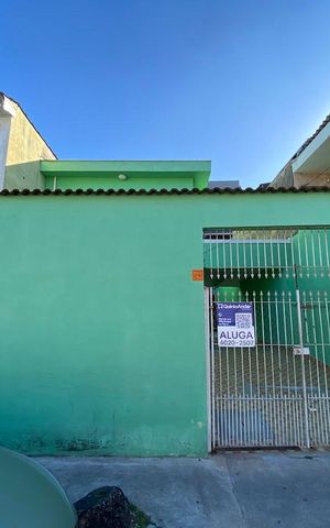 Casa para alugar com 120m², 3 quartos e 4 vagas Casa para alugar com 120m², 3 quartos e 4 vagasFACHADA