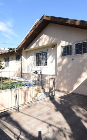 Casa para alugar com 220m², 4 quartos e 2 vagasÁrea gourmet