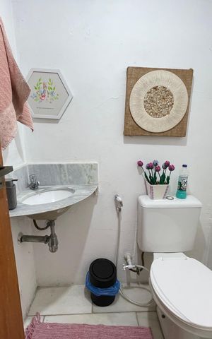 Casa à venda com 228m², 2 quartos e 1 vagaLavabo