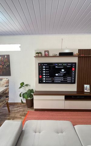 Casa à venda com 228m², 2 quartos e 1 vagaSala