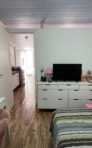 Casa à venda com 228m², 2 quartos e 1 vagaQuarto 2