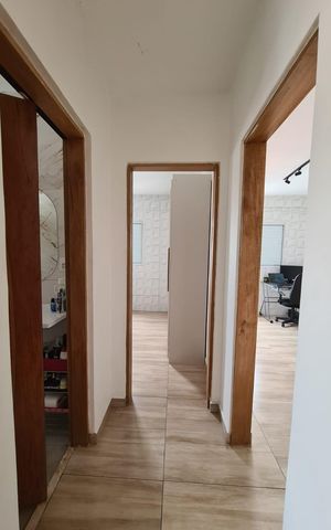 Apartamento à venda com 63m², 2 quartos e sem vaga Apartamento à venda com 63m², 2 quartos e sem vagaCorredor