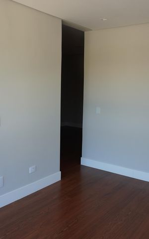 Casa de condomínio para alugar com 300m², 4 quartos e 4 vagasSuite 3
