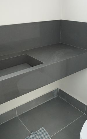 Casa de condomínio para alugar com 300m², 4 quartos e 4 vagasLavabo