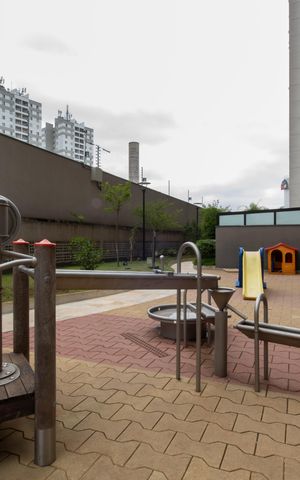Apartamento à venda com 62m², 2 quartos e 2 vagas Apartamento à venda com 62m², 2 quartos e 2 vagasÁrea comum - Playground