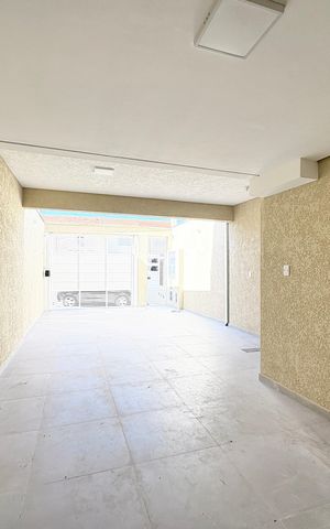 Casa de condomínio para alugar com 80m², 2 quartos e 1 vaga Casa de condomínio para alugar com 80m², 2 quartos e 1 vagaGaragem