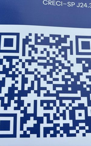 Casa à venda com 308m², 3 quartos e 3 vagas Casa à venda com 308m², 3 quartos e 3 vagasFachada Cod QR