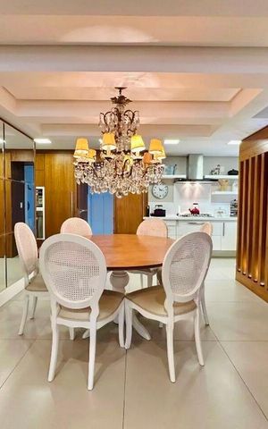 Apartamento à venda com 166m², 3 quartos e 4 vagasÁrea externa