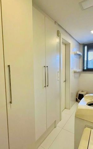 Apartamento à venda com 166m², 3 quartos e 4 vagasÁrea de serviço