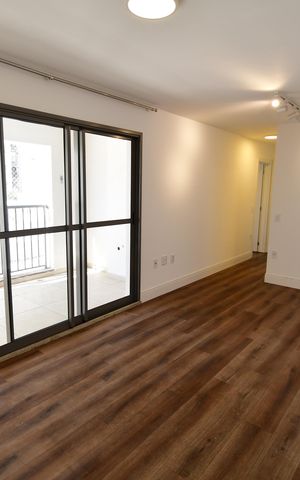 Apartamento para alugar com 67m², 2 quartos e 1 vagaSala