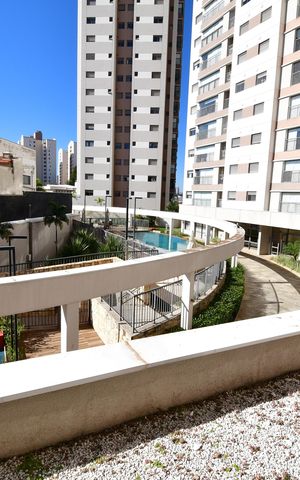 Apartamento para alugar com 67m², 2 quartos e 1 vagaÁrea de Serviço - Vista