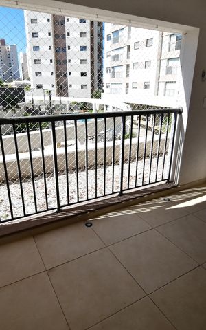 Apartamento para alugar com 67m², 2 quartos e 1 vagaSala - Sacada