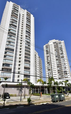 Apartamento para alugar com 67m², 2 quartos e 1 vagaFachado do condomínio