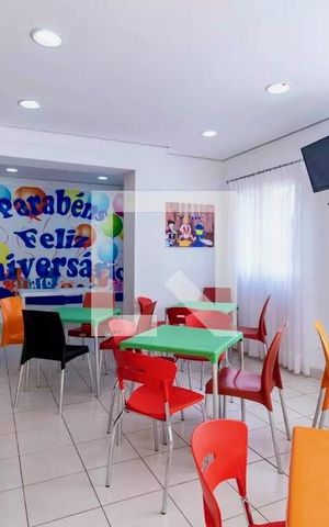 Apartamento para alugar com 56m², 3 quartos e 1 vaga