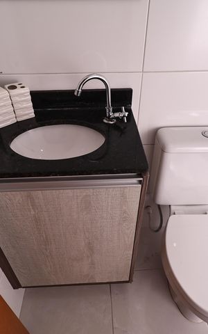 Apartamento à venda com 100m², 2 quartos e 1 vaga Apartamento à venda com 100m², 2 quartos e 1 vagaBanheiro