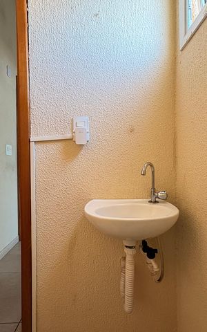 Apartamento à venda com 100m², 2 quartos e 1 vaga Apartamento à venda com 100m², 2 quartos e 1 vagaLavabo