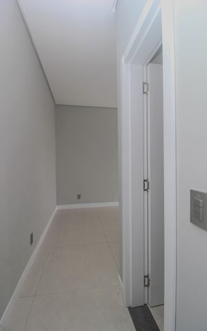 Casa de condomínio à venda com 200m², 3 quartos e 2 vagas Casa de condomínio à venda com 200m², 3 quartos e 2 vagasSuite 3