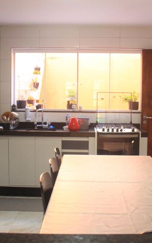 Casa à venda com 281m², 3 quartos e 6 vagasCozinha