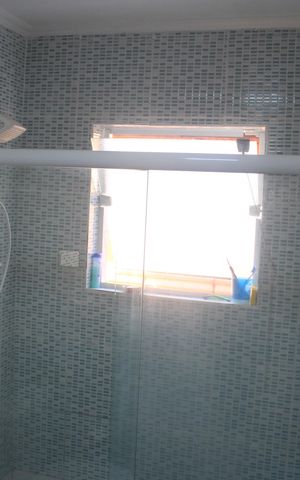 Casa à venda com 281m², 3 quartos e 6 vagasBanheiro 2