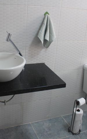 Casa à venda com 281m², 3 quartos e 6 vagasBanheiro 2