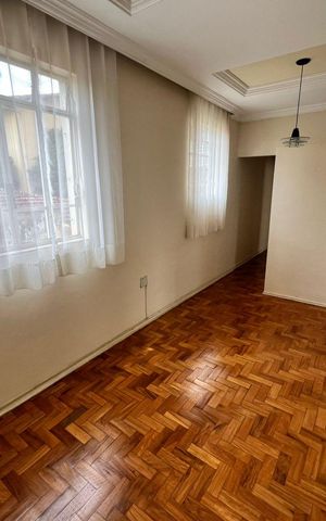 Apartamento para alugar com 85m², 3 quartos e sem vaga Apartamento para alugar com 85m², 3 quartos e sem vagaSala