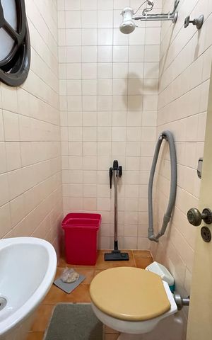 Casa à venda com 264m², 3 quartos e 3 vagas Casa à venda com 264m², 3 quartos e 3 vagasBanheiro 5