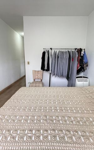 Casa à venda com 264m², 3 quartos e 3 vagas Casa à venda com 264m², 3 quartos e 3 vagasQuarto 1