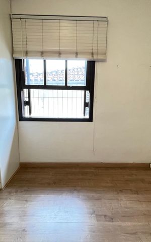 Casa à venda com 264m², 3 quartos e 3 vagas Casa à venda com 264m², 3 quartos e 3 vagasQuarto 3