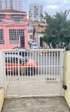 Casa à venda com 264m², 3 quartos e 3 vagas Casa à venda com 264m², 3 quartos e 3 vagasSala