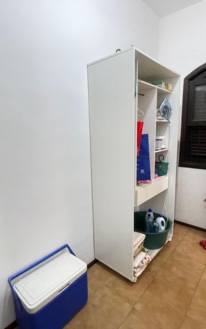Casa à venda com 264m², 3 quartos e 3 vagas Casa à venda com 264m², 3 quartos e 3 vagasQuarto 4 / Serviço