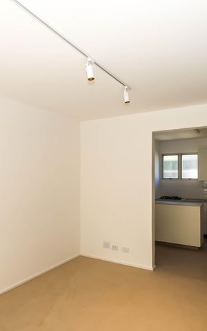 Apartamento à venda com 80m², 2 quartos e 2 vagasCozinha 