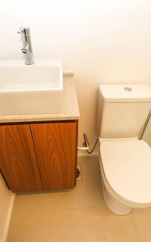 Apartamento à venda com 80m², 2 quartos e 2 vagasBanheiro