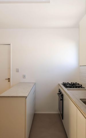 Apartamento à venda com 80m², 2 quartos e 2 vagasCozinha 