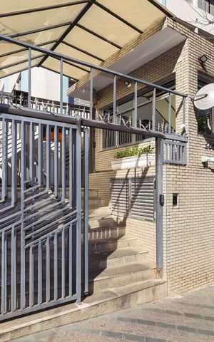Apartamento à venda com 80m², 2 quartos e 2 vagasFachada