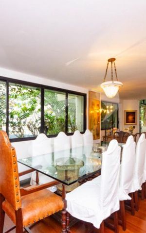 Apartamento à venda com 254m², 4 quartos e 4 vagas